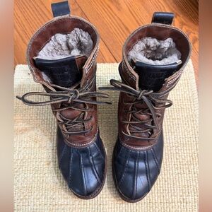 Frye Veronica Shearling Lined Duck Boots